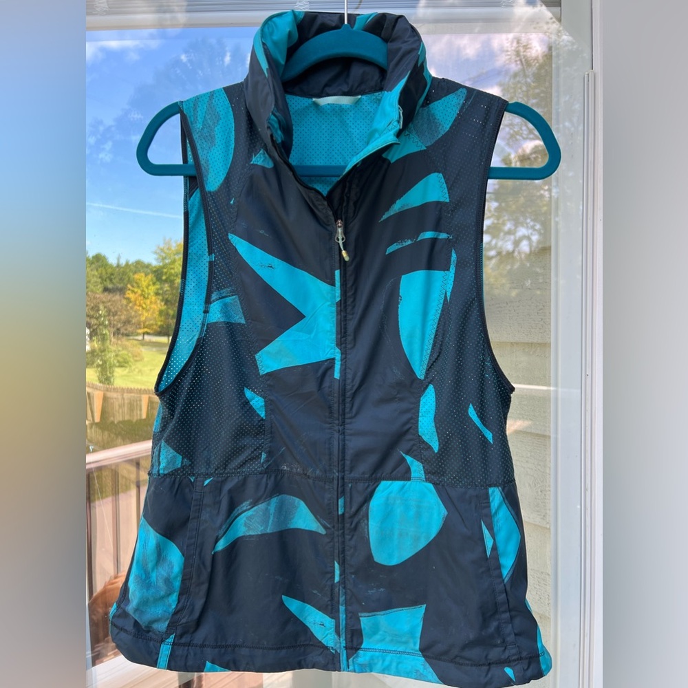Lululemon Vest with Zip Out Hood